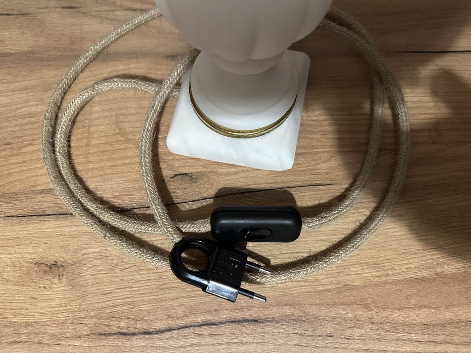 Lampa/Veioza dubla Leviton