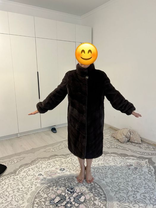Продам норковую шубу