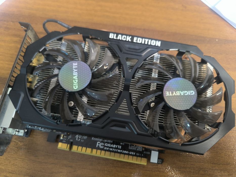 Видеокарта GTX 750ti Black Edition Gigabyte GV-N75TWF2BK-2GI