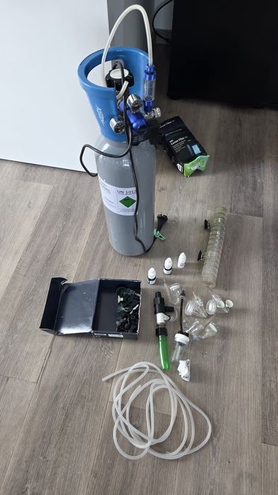 Acvariu complet si Accesorii JUWEL Rio 240 iluminare cu LED