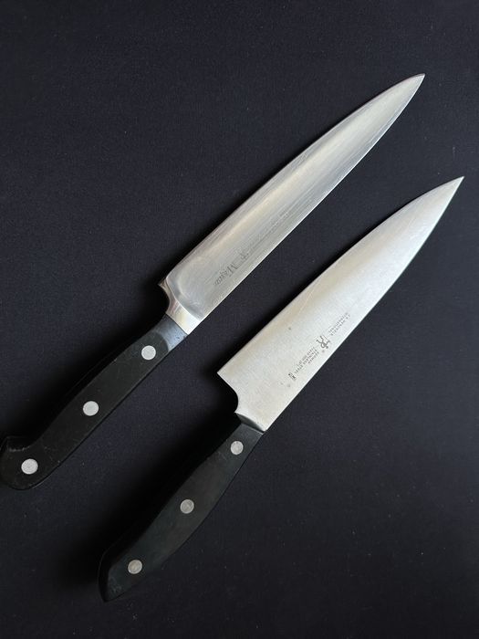 2 cutite J.A. Henckels  20 cm
