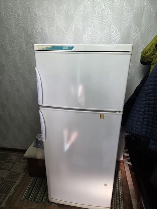 Продам  холодильник