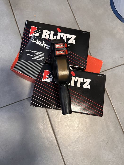 BLITZ C18 двуредови клещи за цени