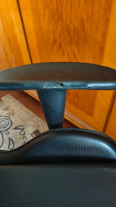 Игровое кресло ThunderX3