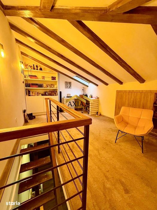 Apartament 2 camere decomandate 57 mp, pod 50 mp, boxa 18 mp, parcare!