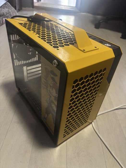 Корпус для пк mini-ATX micro-ATX