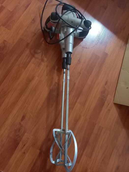 Продам строительный миксер