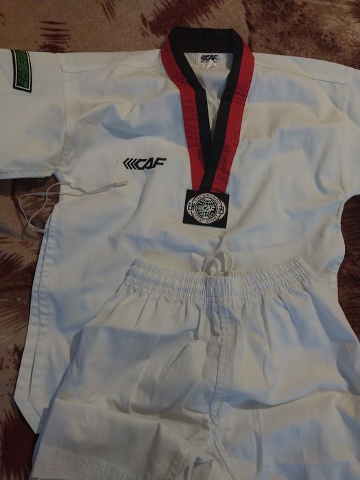 Кимоно для тейквондо