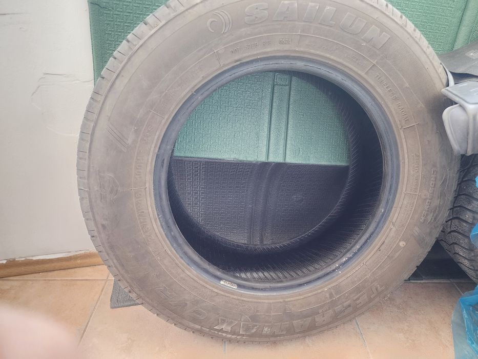 Продам покрышку шину Sailun