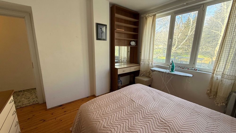 Продава се Тристаен апартамент в Варна, Бриз - 112 кв.м за 1608 €/кв.м - Снимка #15