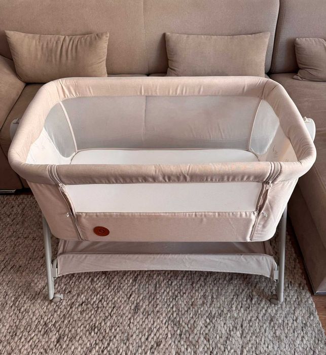 Pătuț Lionelo Leonie Plus, Beige Sand, 3-în-1 (co-sleeper, leagăn, patut independent)