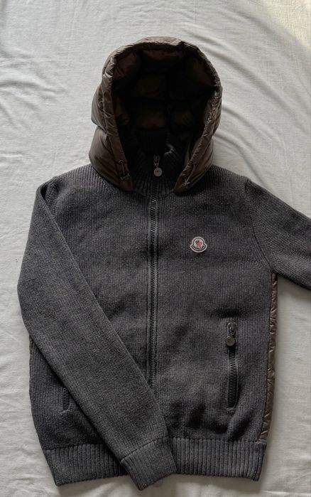 Moncler,geacă pt.bărbați,măr.S