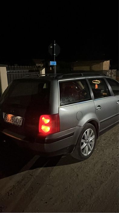 Vand passat b5.5 sau schimb
