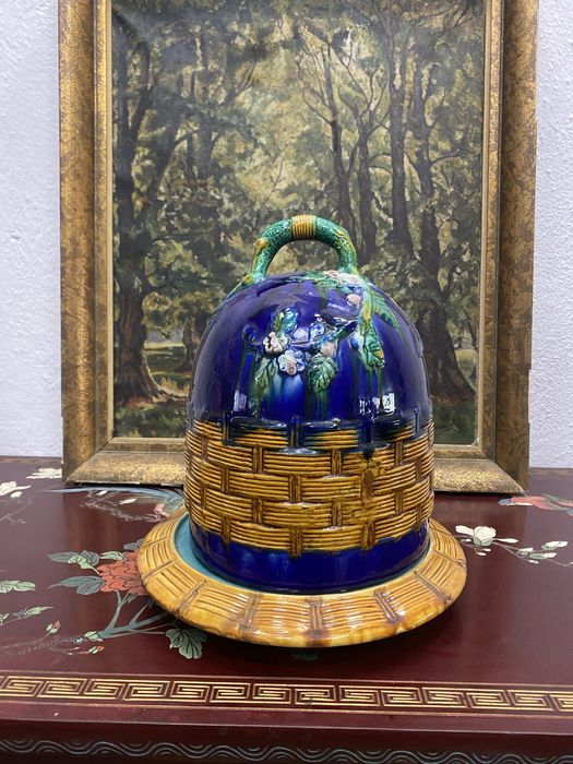 Порцеланов съд за масло Butter Dish Art Nouveau Франция 1900