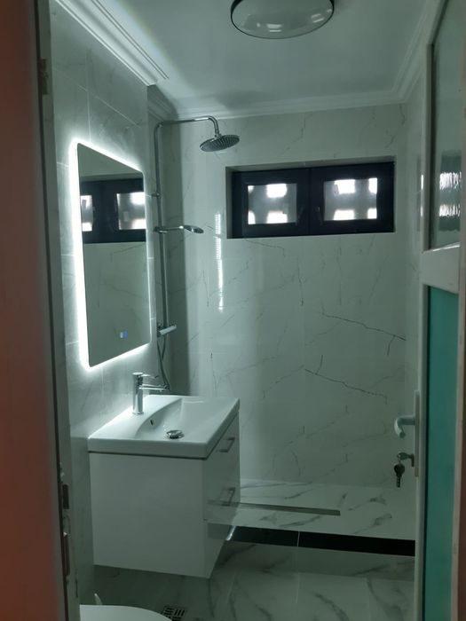 Inchiriez apartament caransebes aleea bujorului