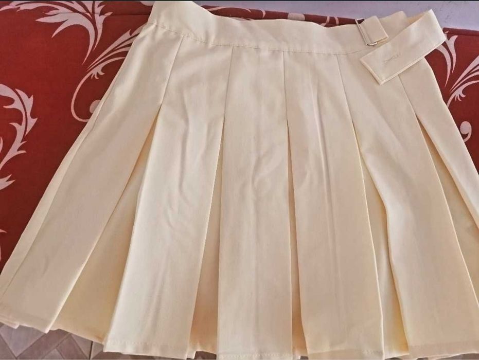 Fusta pull bear mărimea s