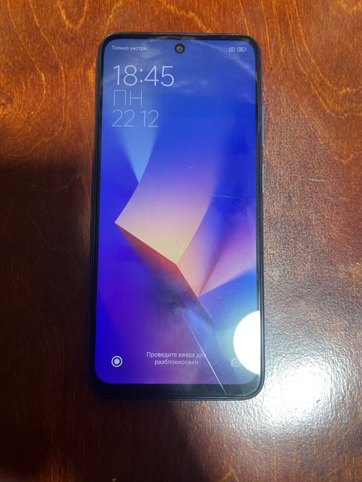 Redmi 10 sotiladi Xotirasi 6/128gb Bemalol telefon qilurila kelishamiz