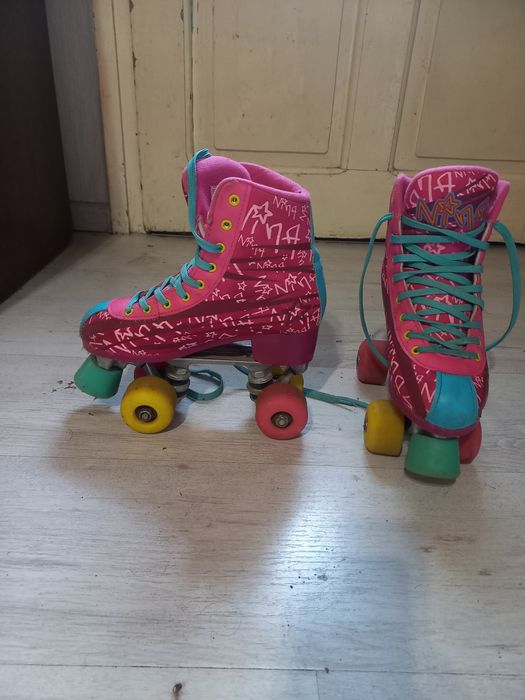 Ролкови кънки !!!