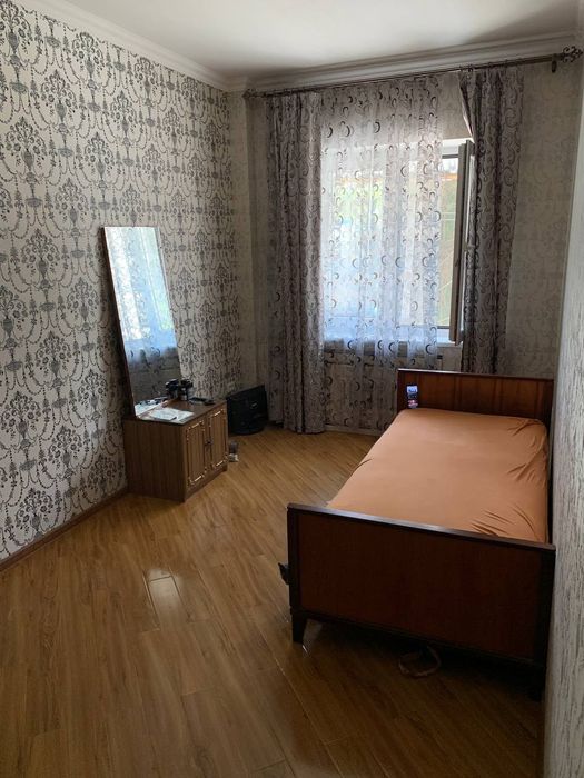 Yunusobod 15 kvartal Orentir Baraka market 5/2/5 uy ipotekaga sotiladi