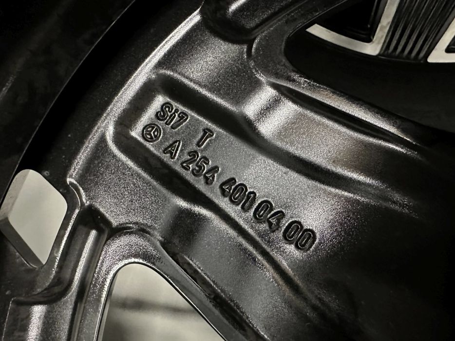 Оригинални AMG 19"джантис гуми Mercedes  GLC X254w254