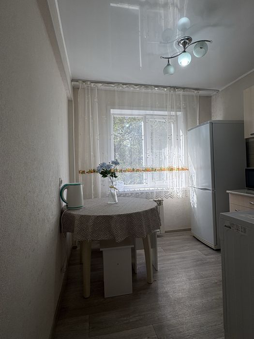 Почасово 2500 тг