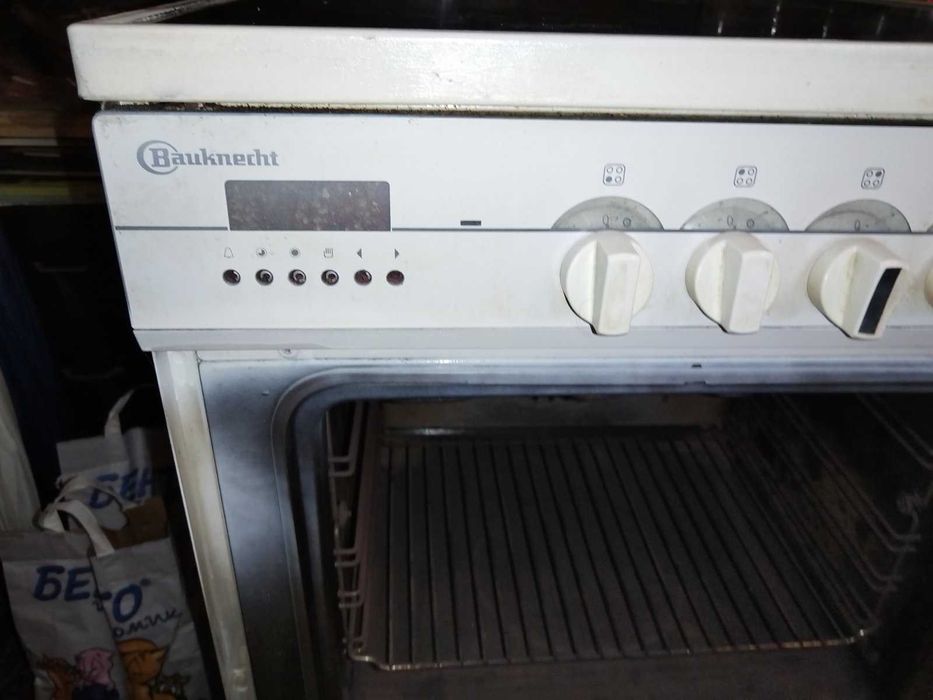 Готварска печка Bahknecht с керамичен плот и вентилатор