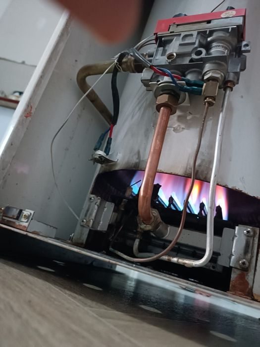 Продам газовые котлы
