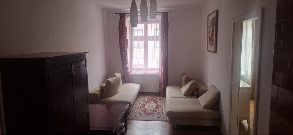 inchiriez apartament ultracentral  Str Magheru
