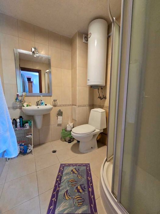Просторен тристаен апартамент в к-с „Bay View Villas“