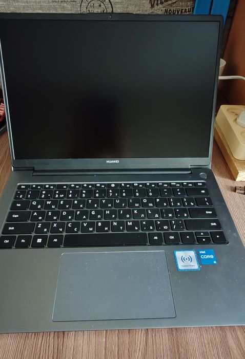 Продам новый ноутбук Huawei