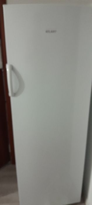 АТЛАНТ морозильник почти новый