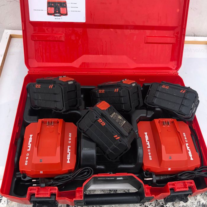 Set statii Hilti si acumulatori nuron 12V
