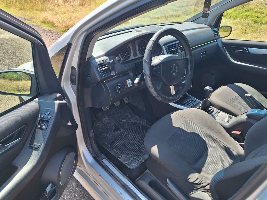 Продава се Мерцедес  В 180 CDI