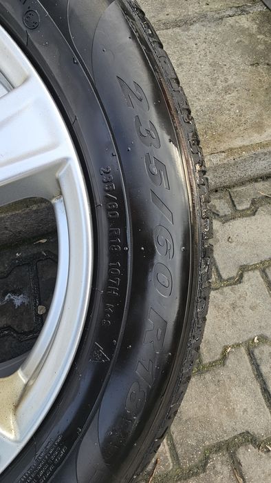 Set jante volvo xc90  + anvelope 235/60/r18 Pirelli Scorpion  iarna
