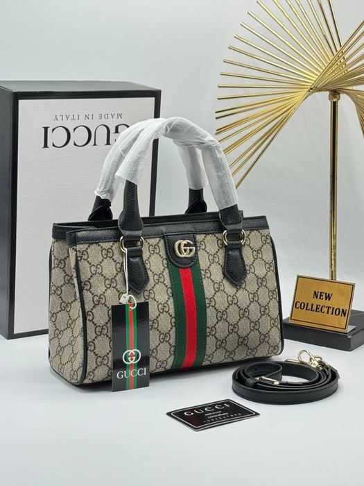 Geanta Gucci noua !!! Dimensiuni 26/16 !!!