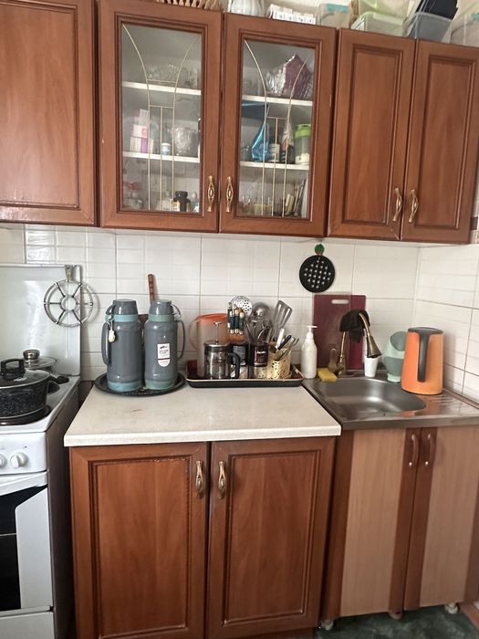 Продам кухонный гарнитур за 10 000