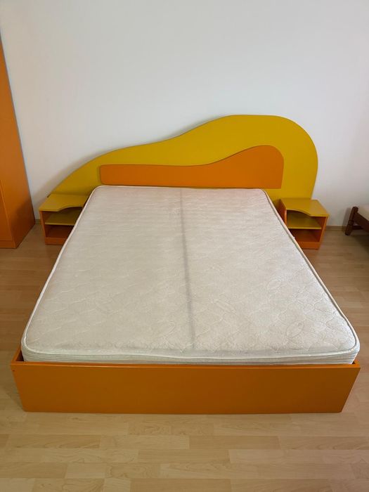 Mobilier dormitor cu saltea
