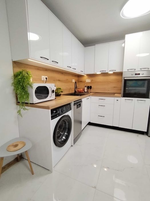 Дава се под наем Двустаен апартамент в Попово - 53 кв.м за 612 € - Снимка #4