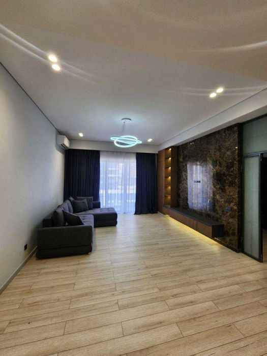 ПРОДАЕТСЯ 3/8/8 НОВОСТРОЙКА  ЖК Gardens  на: Tashkent City