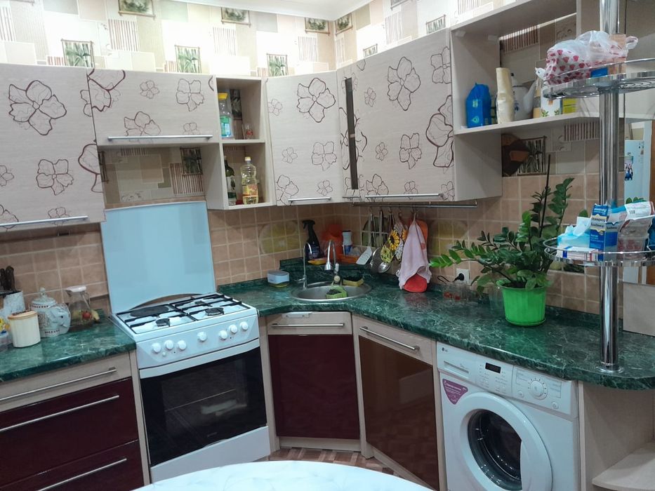 Продам кухонный гарнитур