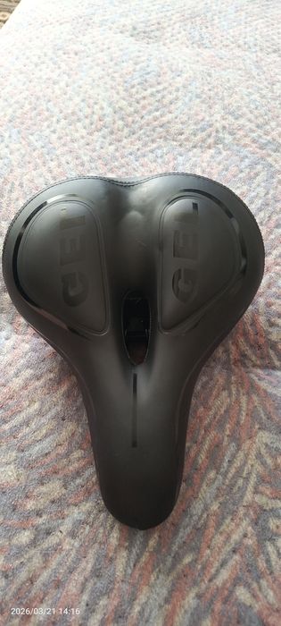 Сиденье на велосипед