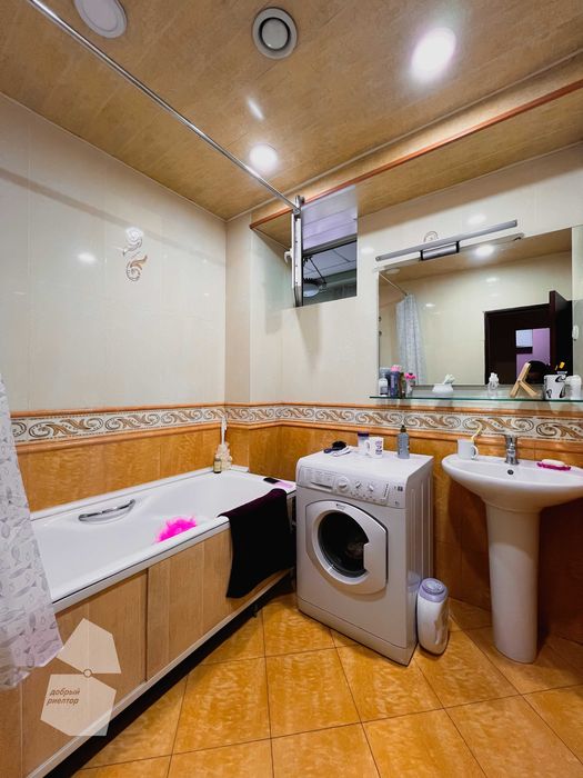 (Добрый) Урда, 130 м², 4/3/4, Высокопотолочный дом спецплана у Анхора