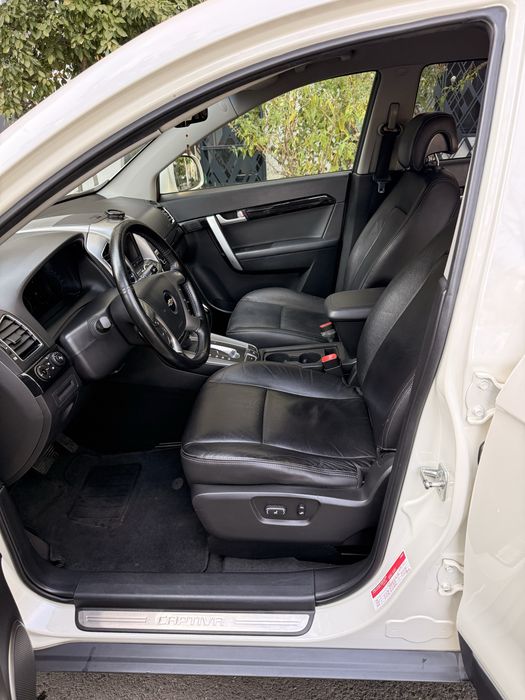 CHEVROLET Captiva 2011 — imagine 4