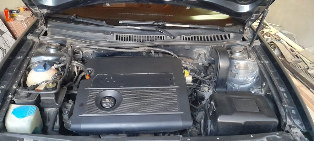 GOLF  4 , 16 valve