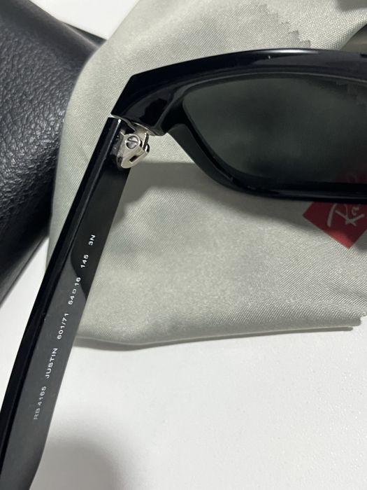 Vand Ray Ban Justin originali
