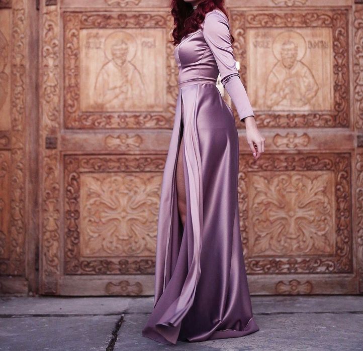 Vand rochie in stare foarte buna