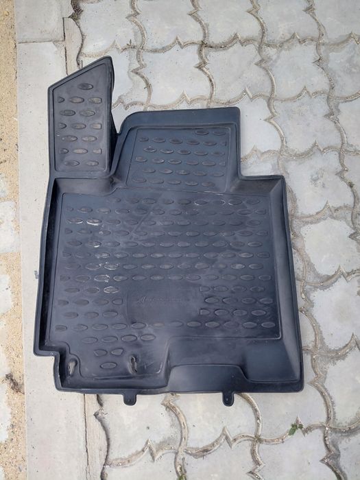 Полик для Киа Спортеидж