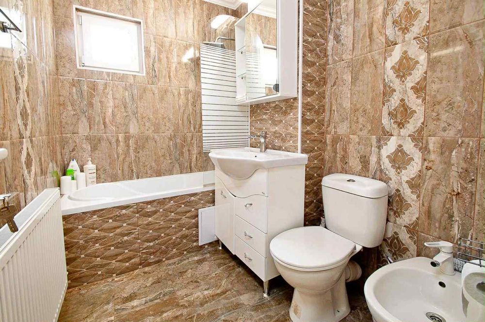 Proprietar, vand apartament decomandat cu 2 camere in mazepa 2