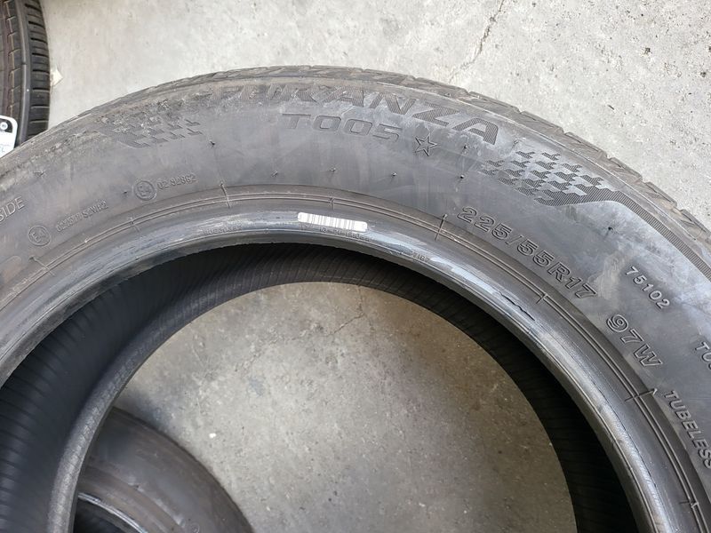 225/55/17 BRIDGESTONE 4бр