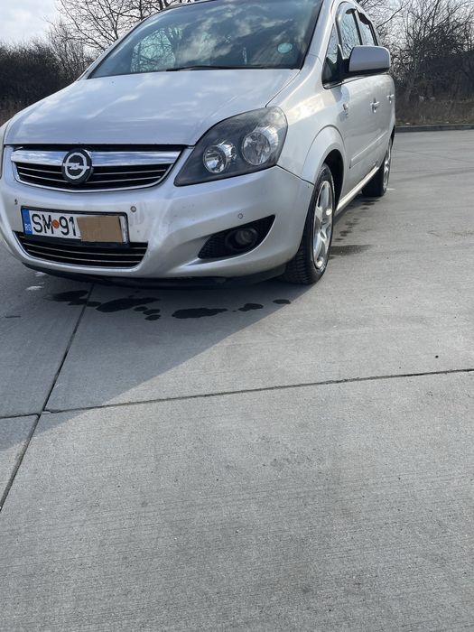 Vand opel zafira 2011